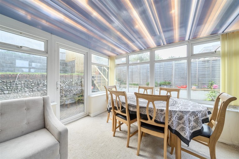 Images for Fishers Close, Blandford Forum