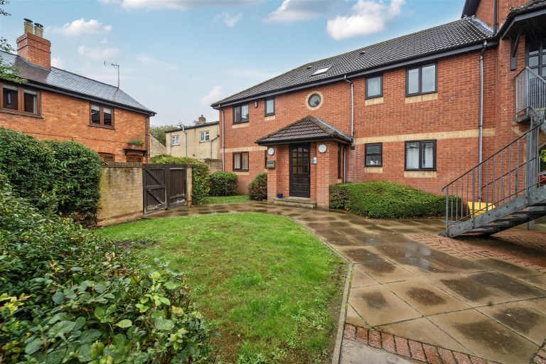 Images for Islington Road, Towcester, NN12