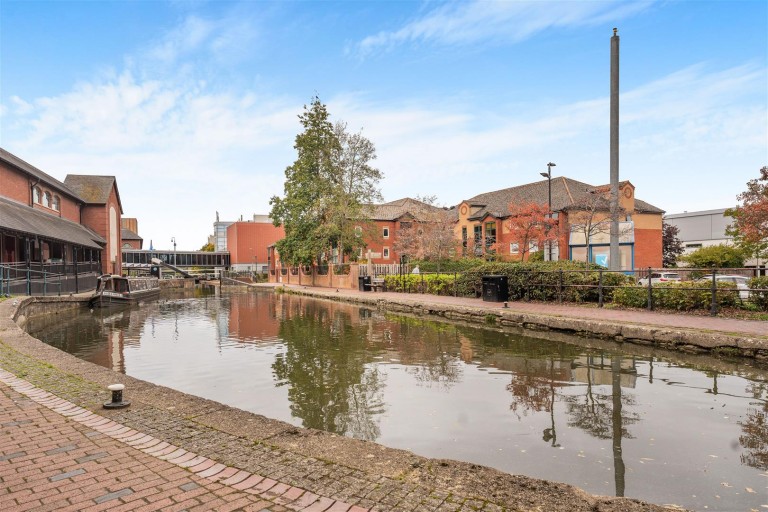 Images for Chamberlaine Court, Spiceball Park Road, Banbury