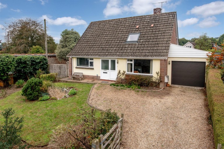 Images for 16 Church Lane, Bicknoller, Taunton