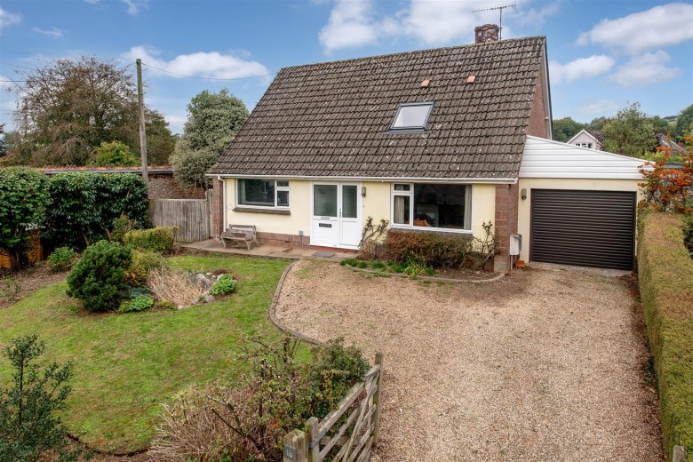 Click the photo for more details of 16 Church Lane, Bicknoller, Taunton