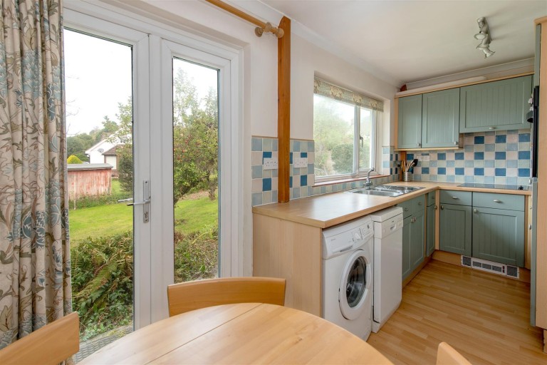 Images for 16 Church Lane, Bicknoller, Taunton