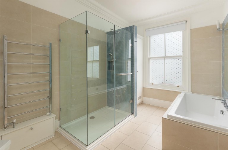 Images for Cliff Road, Cowes