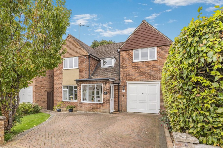 Click the photo for more details of Elizabeth Rise, Banbury