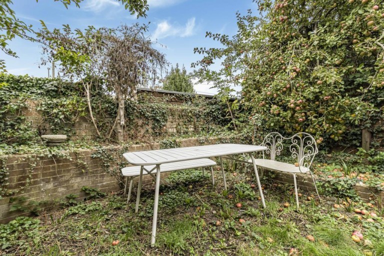 Images for Victoria Street, Ely