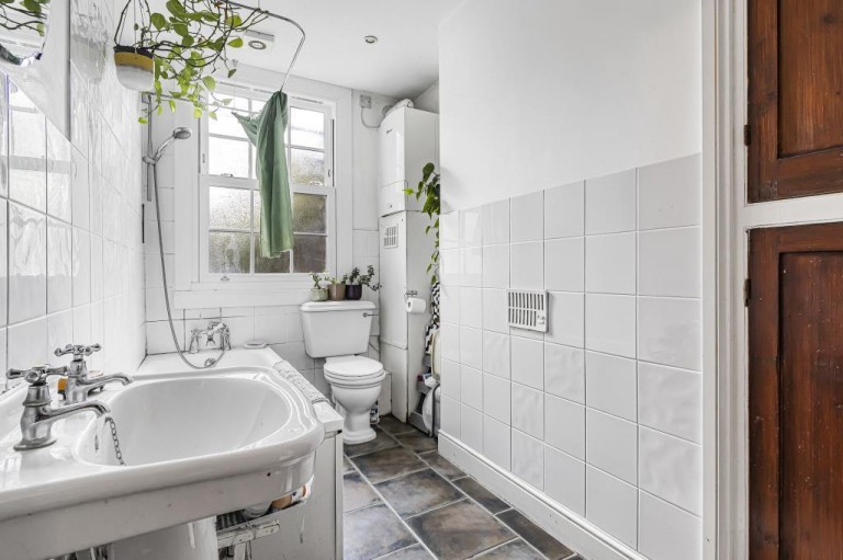 Images for Victoria Street, Ely