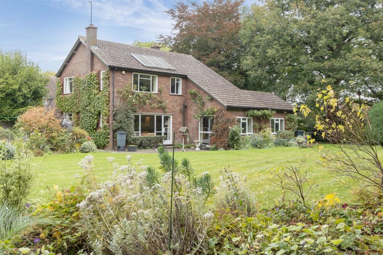 Click the photo for more details of Leamington Hastings, Rugby, CV23