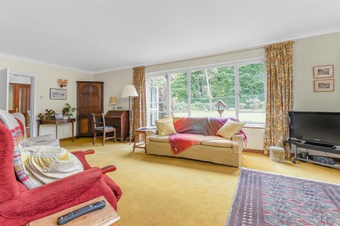 Click the photo for more details of Leamington Hastings, Rugby, CV23