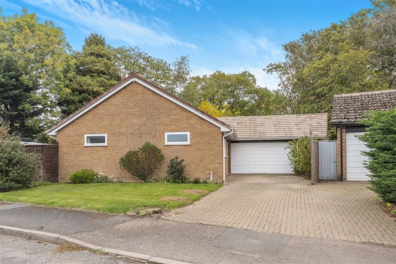 Click the photo for more details of The Paddock, Lower Boddington, Daventry