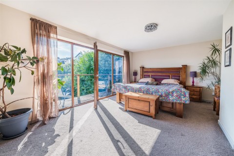 Click the photo for more details of Paradise Road, Teignmouth