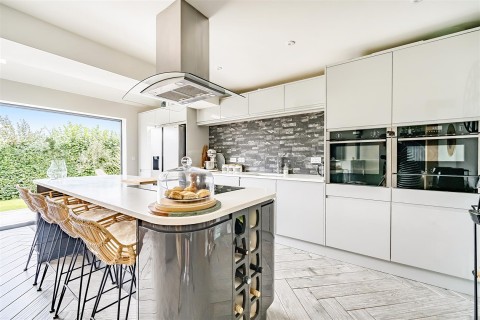 Click the photo for more details of Kennel Lane, Paulerspury, NN12