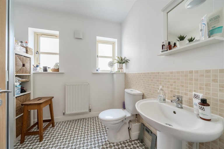 Images for Kennel Lane, Paulerspury, NN12