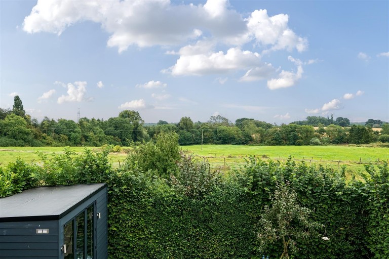 Images for Kennel Lane, Paulerspury, NN12