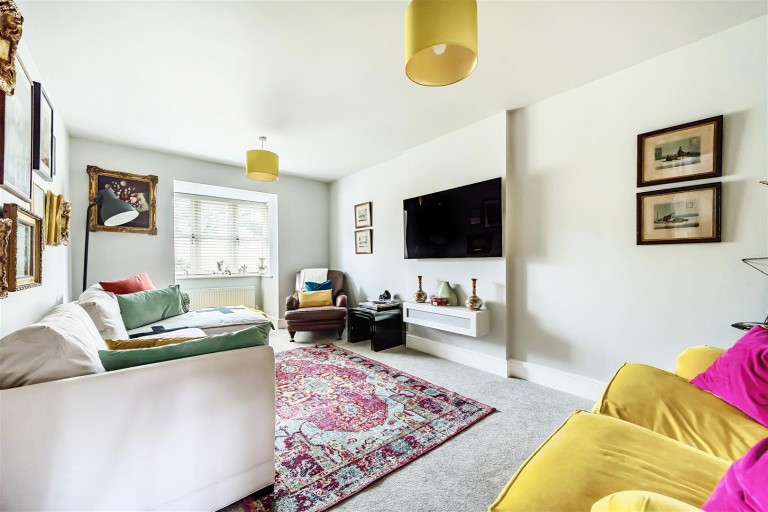 Images for Kennel Lane, Paulerspury, NN12