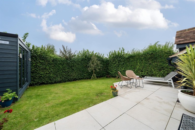 Images for Kennel Lane, Paulerspury, NN12