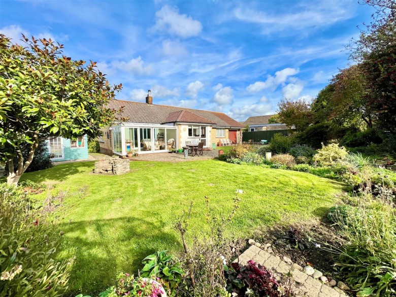 Click the photo for more details of Shorwell, Isle of Wight