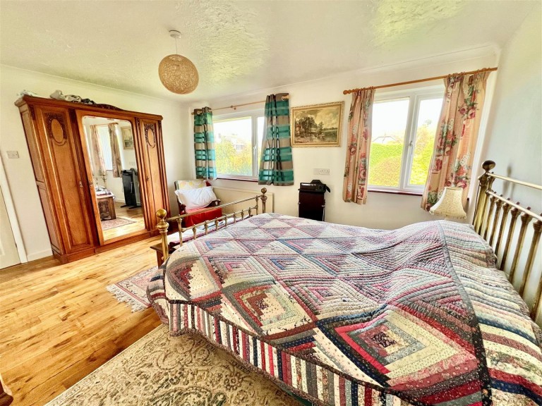 Images for Shorwell, Isle of Wight