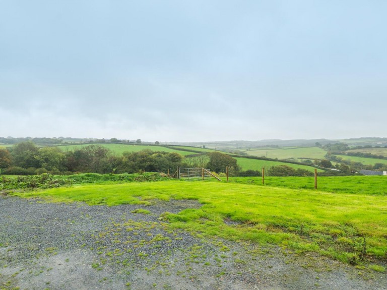 Images for Huntshaw, Torrington