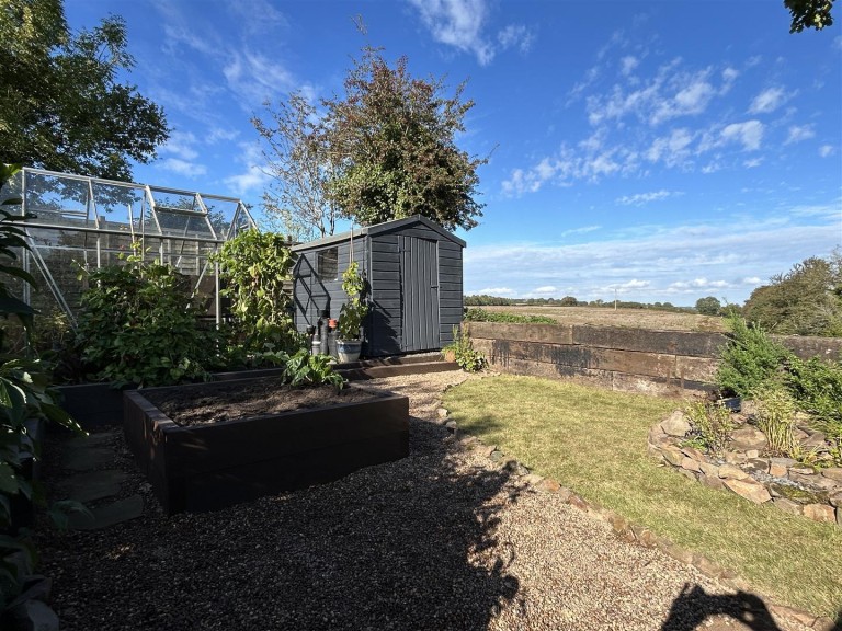 Images for Wembworthy