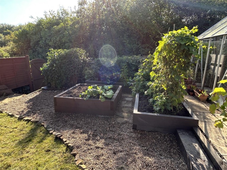 Images for Wembworthy