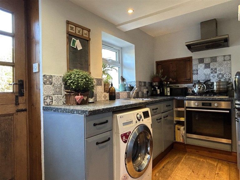 Images for Wembworthy