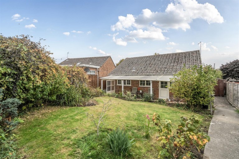 Images for Lime Tree Avenue, Yeovil