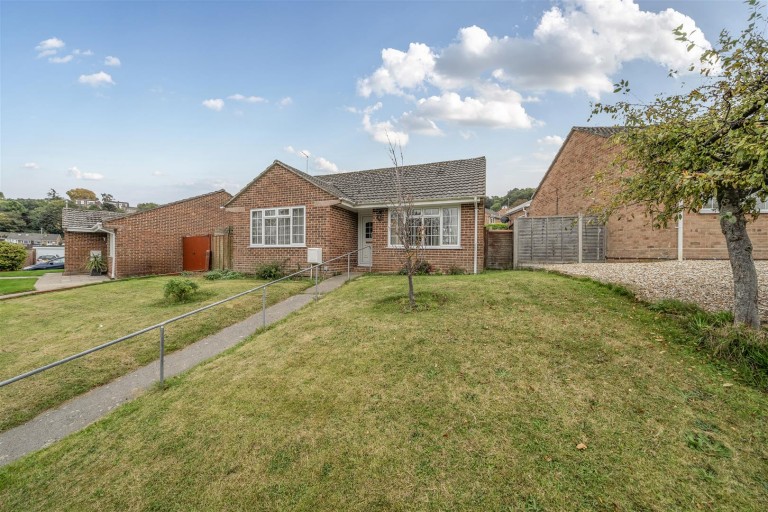 Images for Lime Tree Avenue, Yeovil