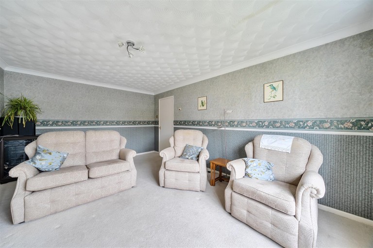 Images for Lime Tree Avenue, Yeovil