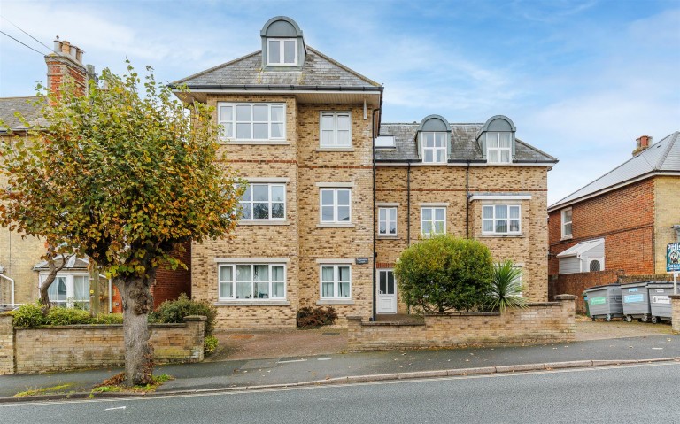 Images for Cowes, Isle of Wight