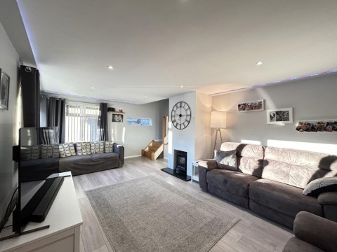 Click the photo for more details of Main Street, Witchford, Ely