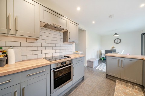 Click the photo for more details of Harcourt Road, Wantage OX12 7DQ