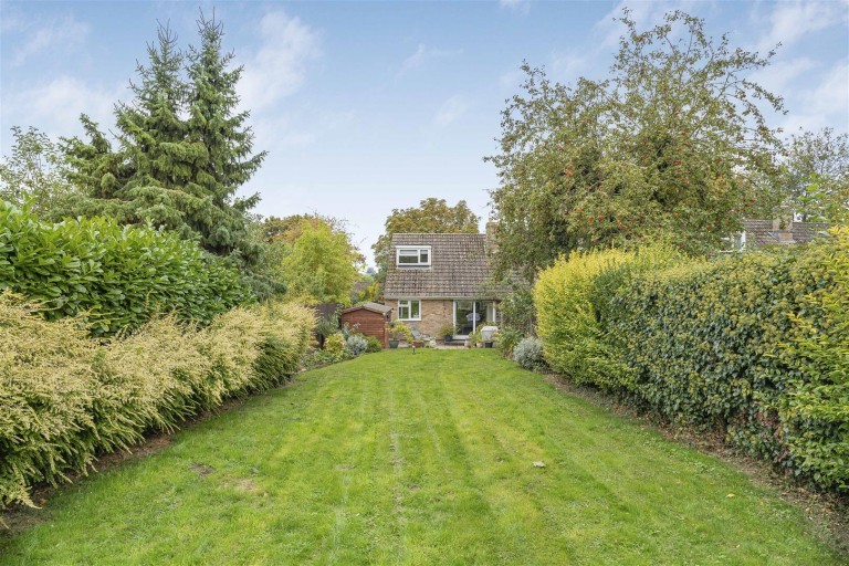 Images for Spring Lane, Flore, NN7