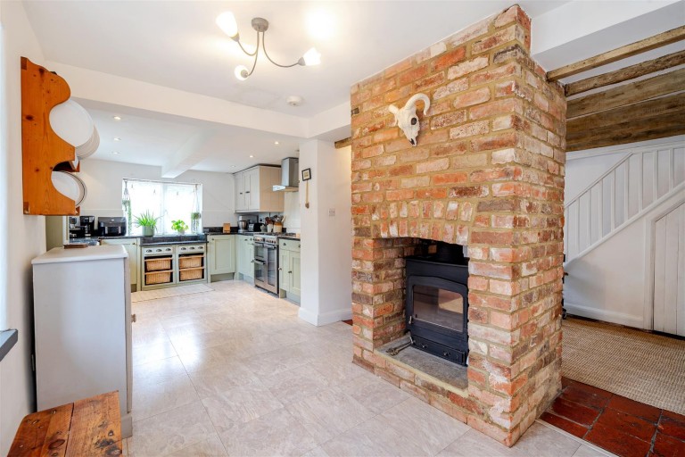 Images for High Street, Greens Norton, NN12