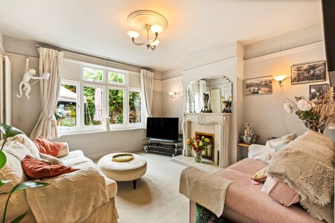 Click the photo for more details of South Knighton Road, South Knighton, Leicester