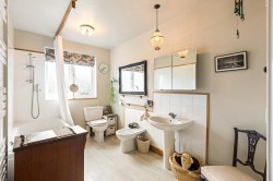 Images for South Knighton Road, South Knighton, Leicester