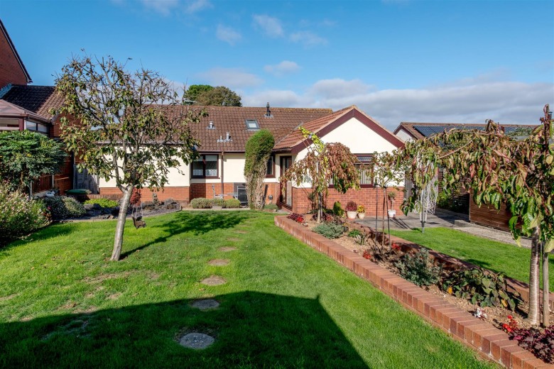 Click the photo for more details of Morgans Rise, Taunton