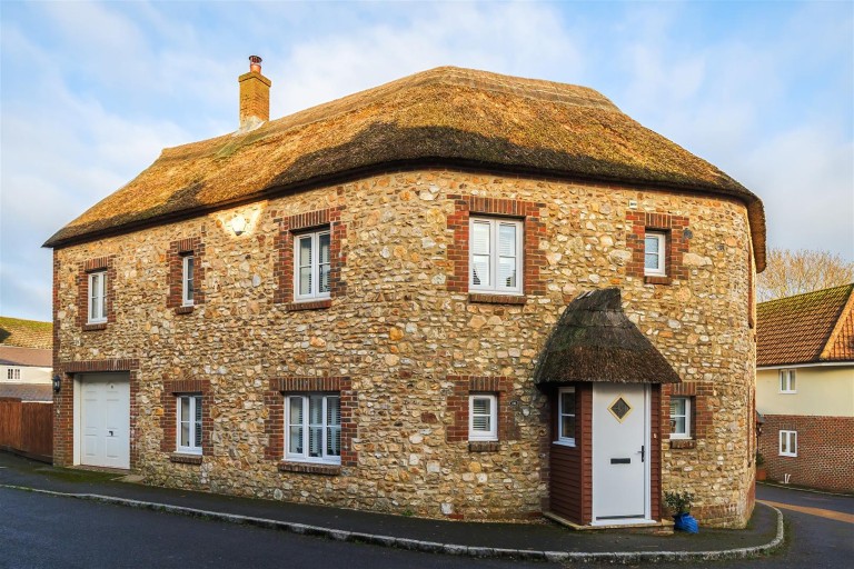 Images for Queens Walk, Charmouth, Bridport