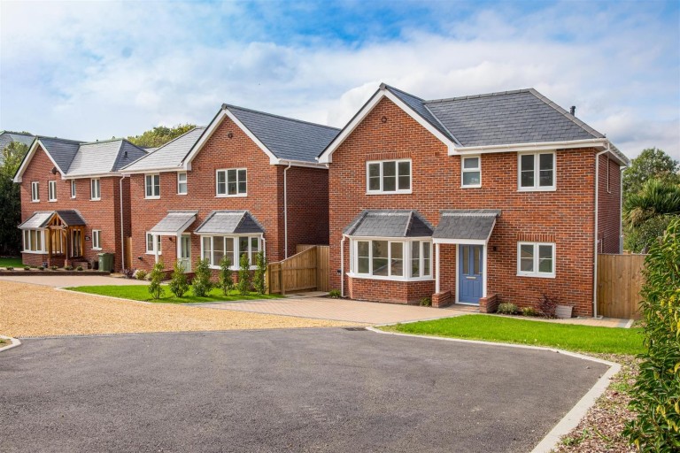 Images for Nettlestone Village, Isle of Wight