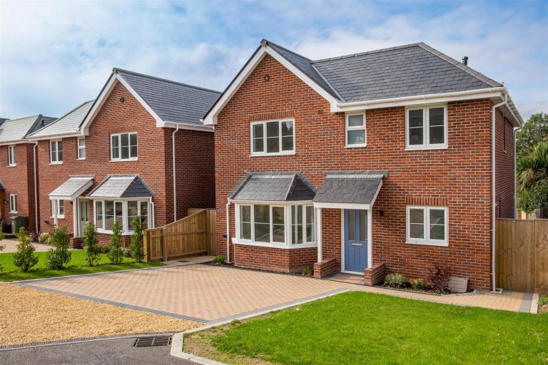 Images for Nettlestone Village, Isle of Wight