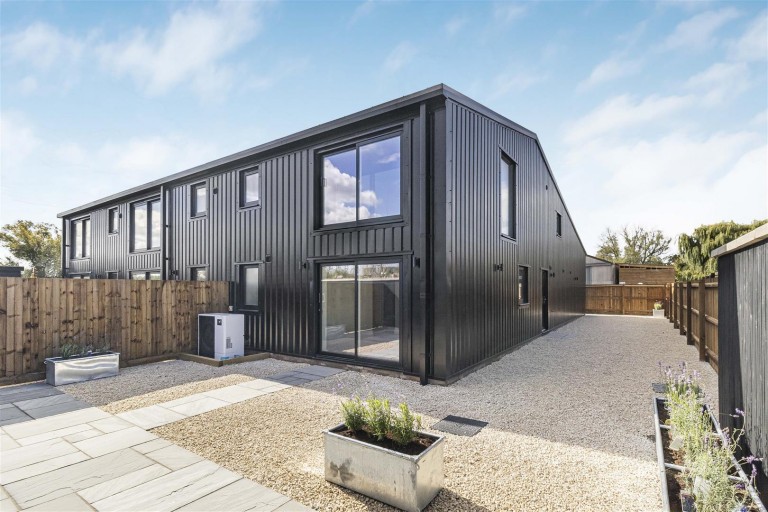 Images for Stable Yard, Lode Fen, Lode