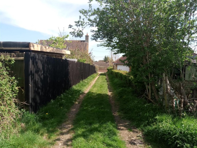 Images for West Drive, Highfields Caldecote