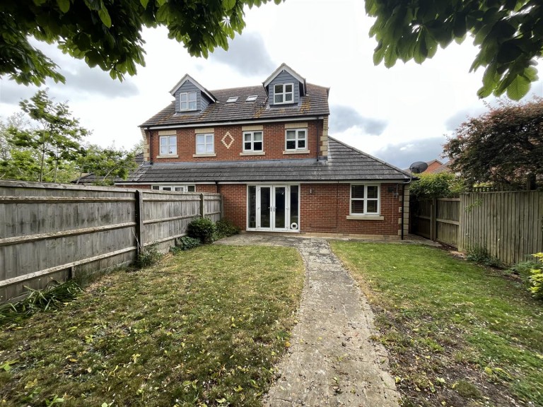 Images for Jubilee Gardens, Wantage, Oxfordshire, OX12