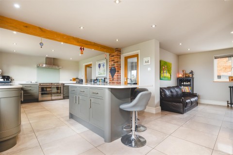 Click the photo for more details of Ticknall Road, Hartshorne, DE11