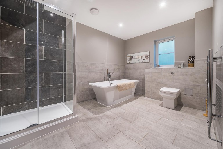 Images for Brackley Road, Silverstone, NN12