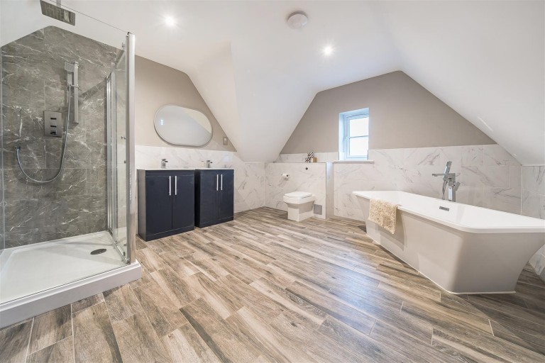 Images for Brackley Road, Silverstone, NN12