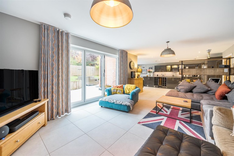 Images for Brackley Road, Silverstone, NN12