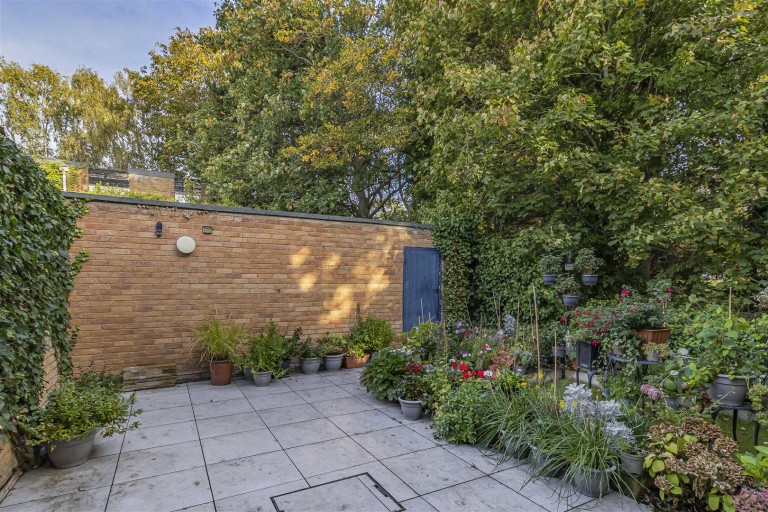 Images for Greenlands, Cambridge