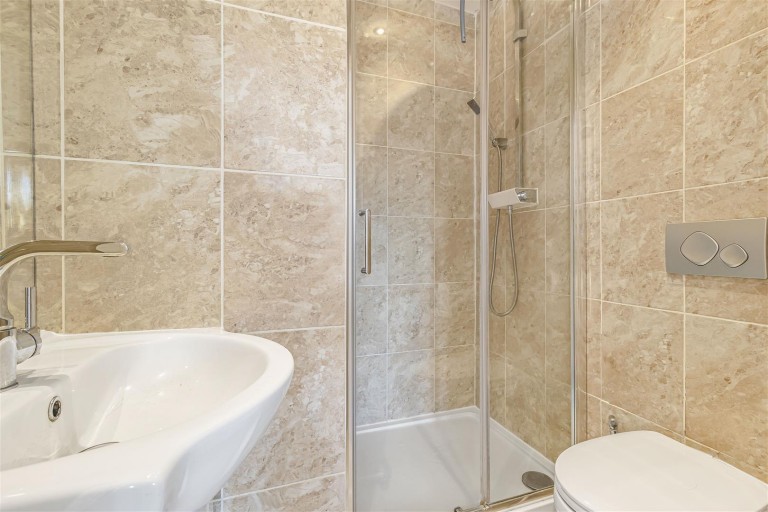 Images for Greenlands, Cambridge