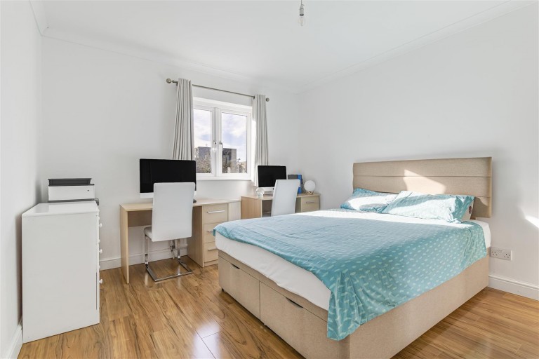 Images for Greenlands, Cambridge