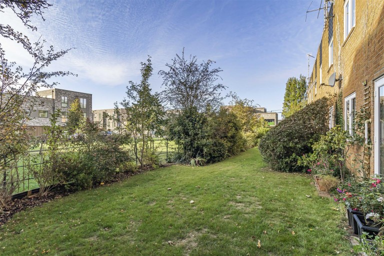 Images for Greenlands, Cambridge